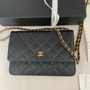 CHANEL CLASSIC BLACK CAVIAR WALLET ON CHAIN (WOC) GOLD HARDWARE